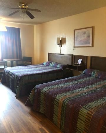 Luxury Inn Cheyenne Extérieur photo