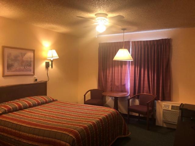 Luxury Inn Cheyenne Extérieur photo